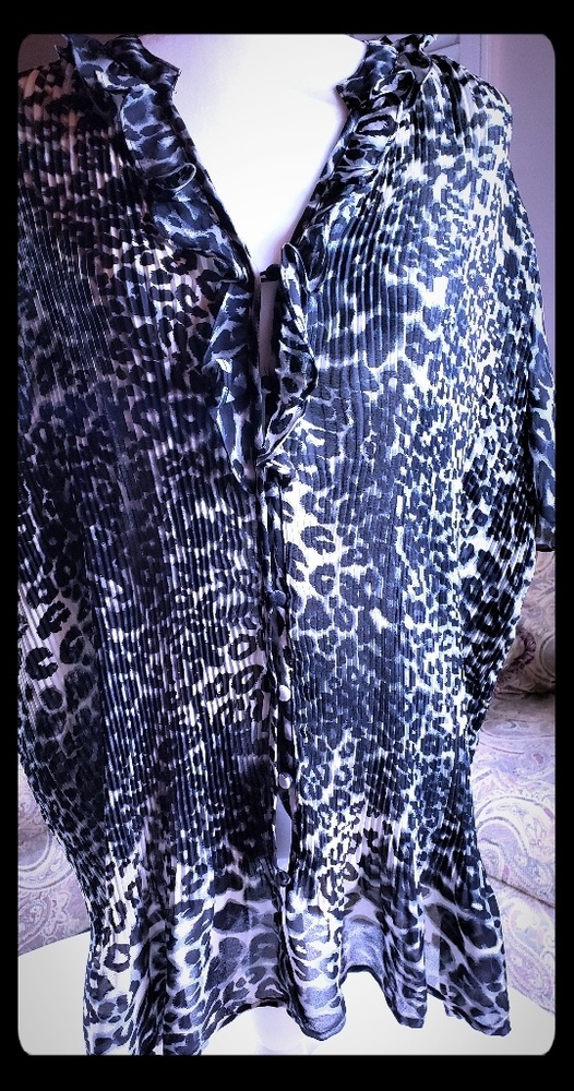 Leopard Print Button Down Black Short Sleeve 1X